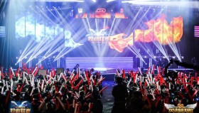 LPL风波再起：Jiejie暗讽队友，宁王痛批“电竞逃兵”吃血馒头